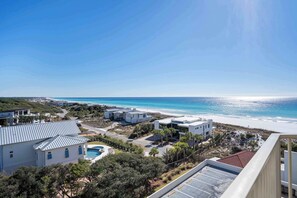 Property grounds - Gulf views from private balconies, beach access (Miramar Beach)