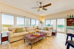 TV - Exclusive beachfront condo w/private balcony (Miramar Beach)