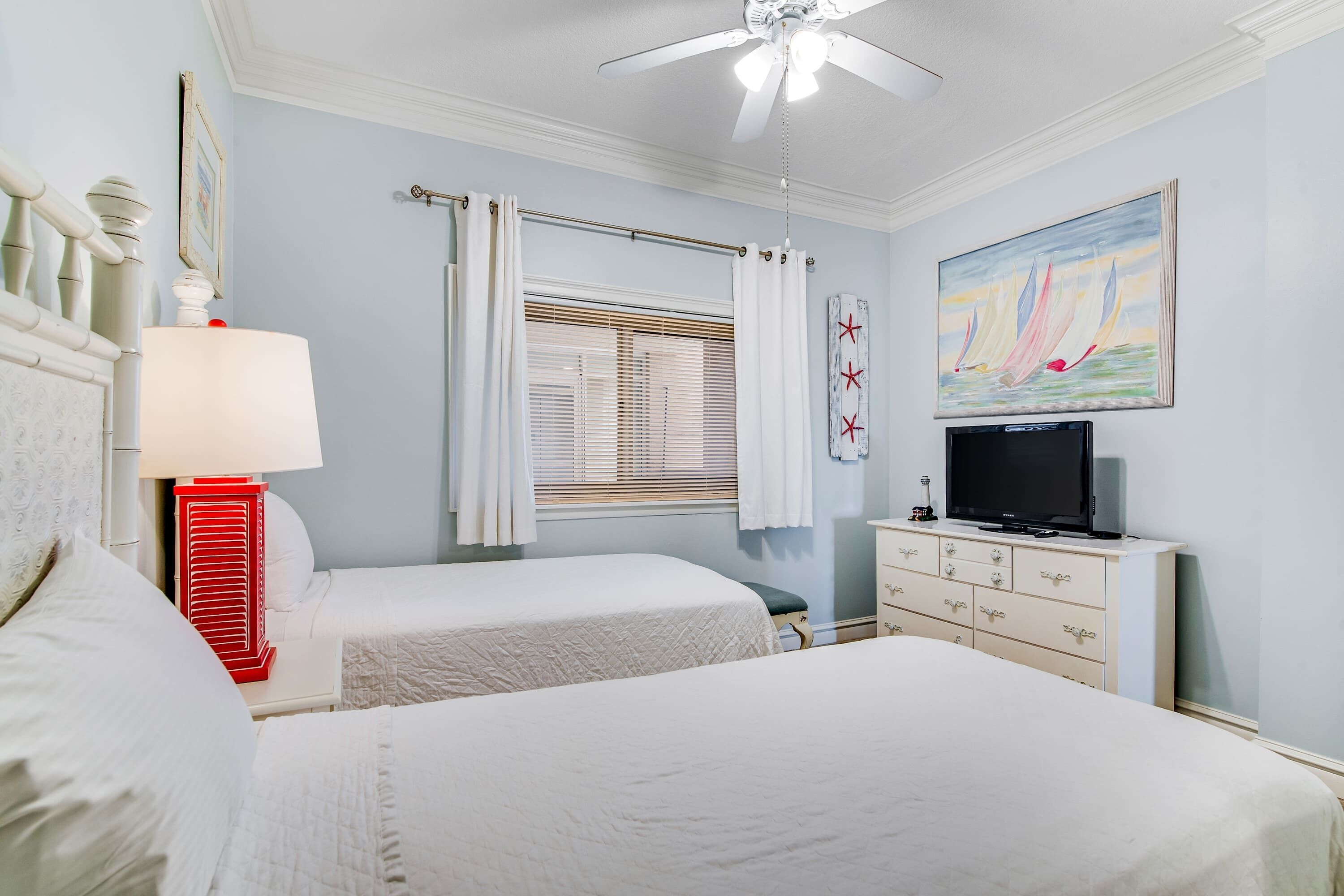 3 bedrooms, iron/ironing board, WiFi