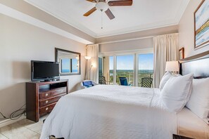 3 bedrooms, iron/ironing board, WiFi - 3BR Gulf villa with direct beach access (Miramar Beach)