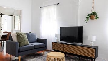 TV