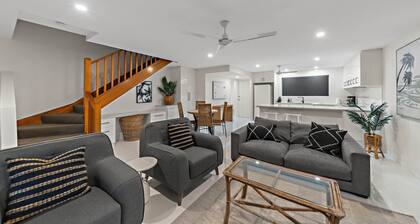 Coastal Comfort Near The Strand