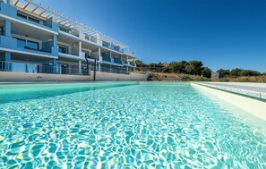 Pool - 1 bedroom gorgeous apartment in Isola Rossa (Isola Rossa)