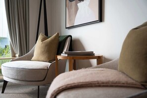 Interior - Studio Solace | Peaceful Queenstown Hideaway (Queenstown)