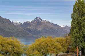 Miscellaneous - Lakefront Central Studio, walk to town! (Queenstown)