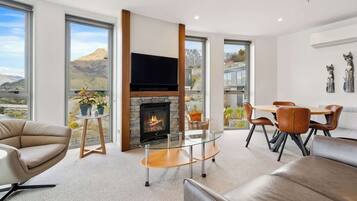 TV, fireplace, offices