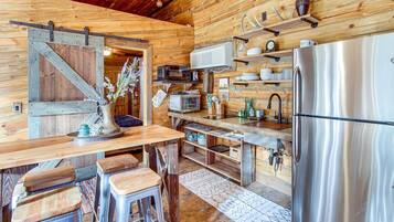 Fridge, microwave, coffee/tea maker, electric kettle