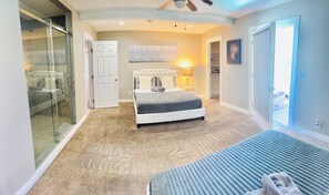 3 bedrooms, free WiFi, bed sheets, wheelchair access - "Monthly Stay • Pool - WiFi - Parking - Near Strip (Las Vegas)