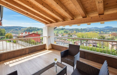 2 bedroom lovely apartment in Premaor