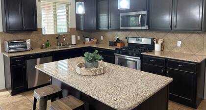 Las Barrancas Desert Oasis