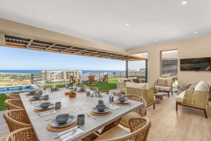 Dining - Alvar Luxury 3 BR + Golf & Beach & Private Hot Tub (Cabo San Lucas)