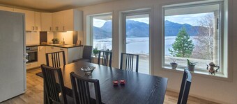 Amazing apartment in Forsand with house sea view