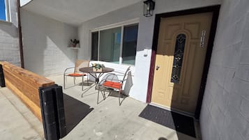 Exclusive Apartment, Pets allowed | Terrace/patio
