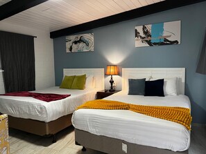 Deluxe Room, 2 Queen Beds, Pets Allowed, Mountain View | Individually decorated, individually furnished, free WiFi, bed sheets - Sequoia Village (Three Rivers)