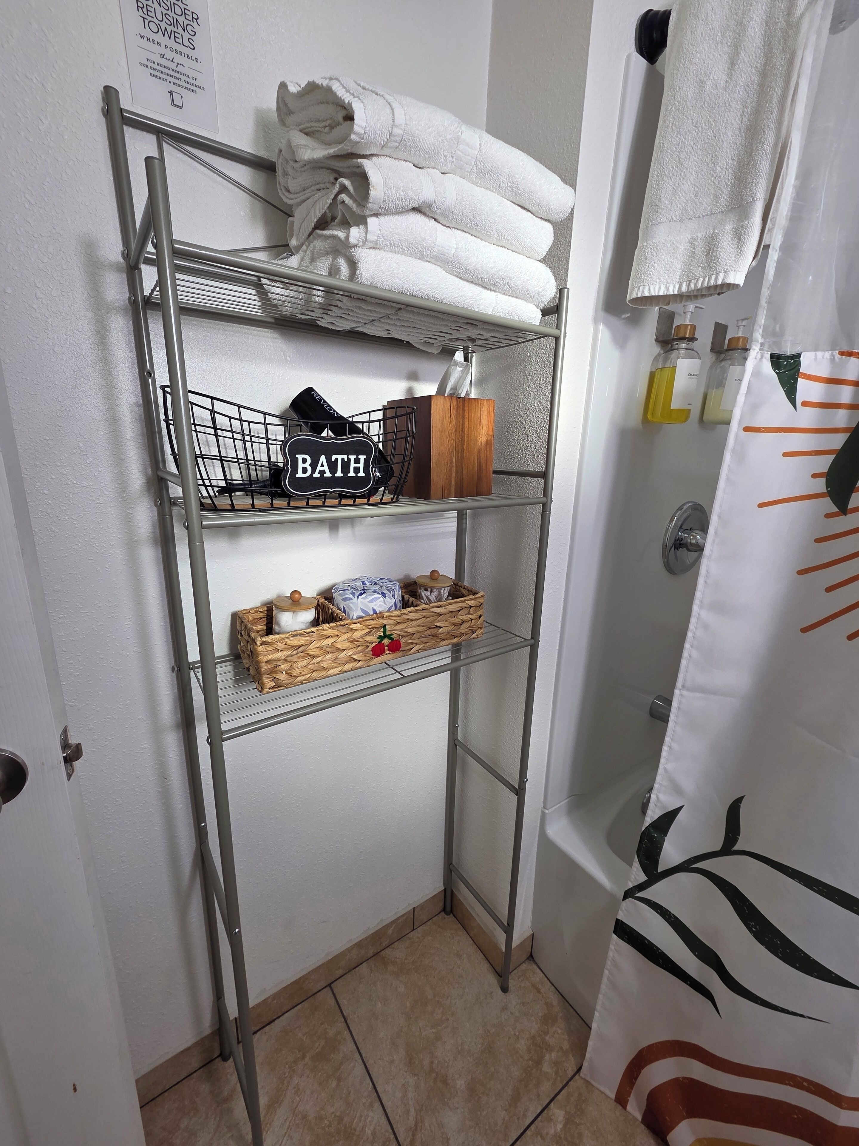 Bathroom amenities