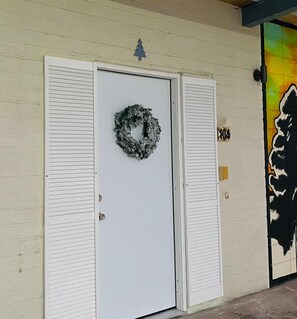 Exterior - Sequoia Village (Three Rivers)