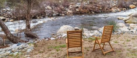 Khuôn viên nơi lưu trú