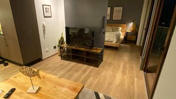 Bügeleisen/Bügelbrett, Internetzugang