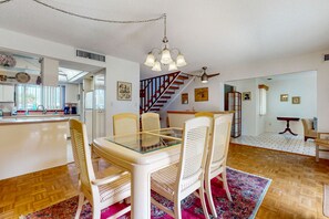 Dining - Relaxed Coastal Getaway w/ Fenced Yard & Beach Access Near NSB Fun (New Smyrna Beach)