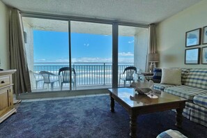 Smart TV - 2-Level Beachfront Condo w/ Balcony & Ocean Views (New Smyrna Beach)