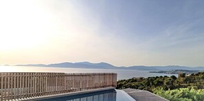 Property grounds - Villa ARIA- 4 bedrooms, sea view, swimming pool (PIETROSELLA)