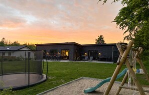 Children’s area - Awesome home in Toftlund with WiFi (Toftlund)