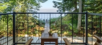 Breathtaking Views of Lake Michigan |Cozy Spaces | 3 Bedroom, 3 Bathroom