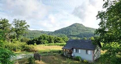 Lilie's Chalet, a farm stay
