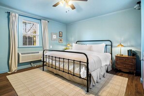 Free WiFi, bed sheets - Falling Water Suite on Lookout Mountain (Lookout Mountain)