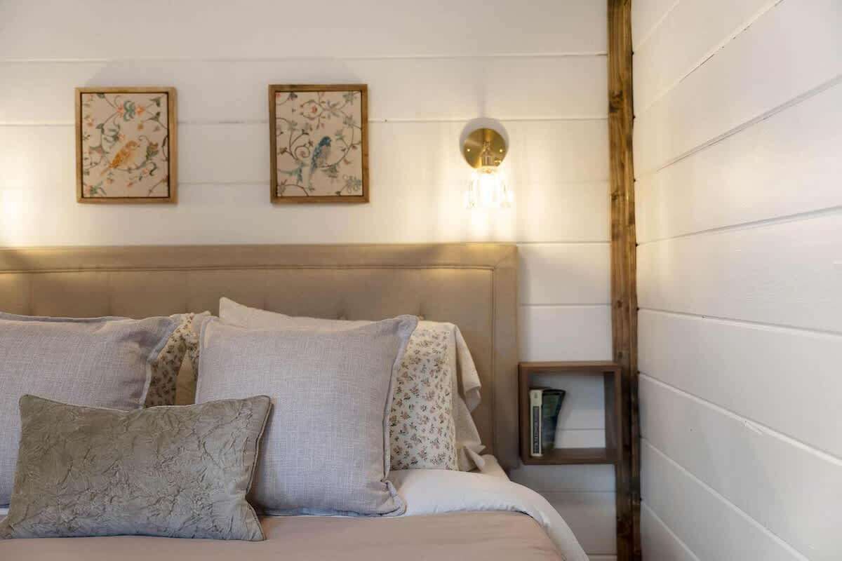 3 bedrooms, iron/ironing board, free WiFi