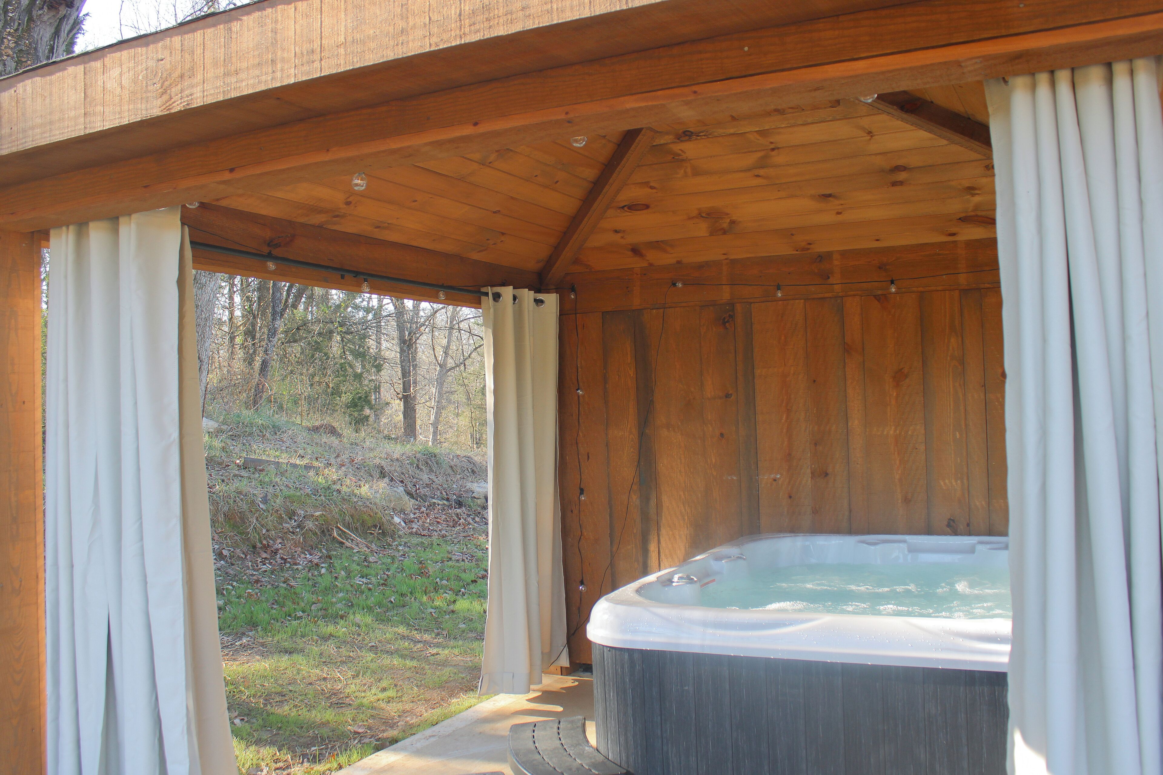 Bañera de hidromasaje exterior