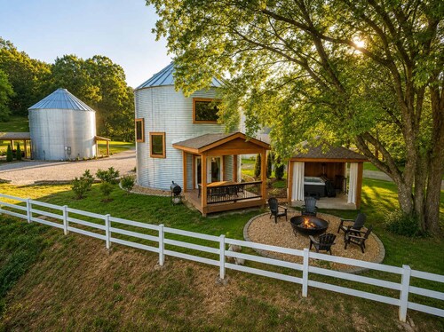 Hollow Silo Stay with Pasture Views & Hot Tub