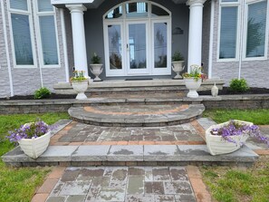 Exterior detail - 5 BR Waterfront - Boat Slips - Pool - Beach (Longport)