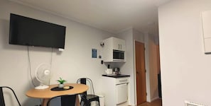 Comfort Studio | Free WiFi - Chanel Court Motel (Masterton)