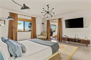 3 bedrooms, travel cot, WiFi, bed sheets - Good Luck Outpost • Sweeping Views, Pool & Hot Tub (Yucca Valley)