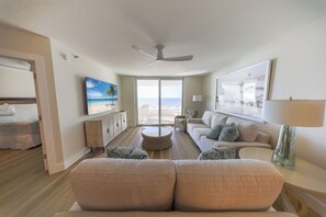 TV, offices - Gorgeous Somerset Gulf Front Condo, Newly Remodeled, Sweeping Beach Views, Sunsets & Amenities! (Marco Island)