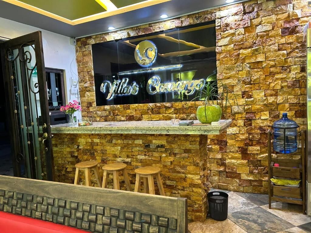 Bar (in der Unterkunft)