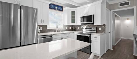 Microwave, oven, stovetop, dishwasher