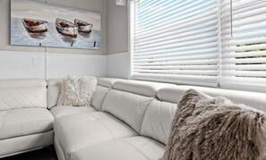 TV - NEW! The W at Loma (Fort Myers)