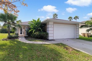 Exterior - Home With Private Pool - Minutes From Disney Parks (Kissimmee)