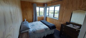 Strykejern/-brett, reiseseng for barn, wi-fi (inkludert) og sengetøy