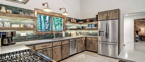 冰箱、烤箱、炉灶、洗碗机