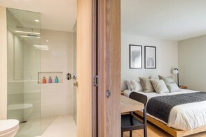 Hair dryer, towels - Modern 3Br Apartment in La Condesa (México D.F.)