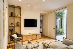 Fernseher