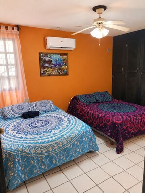 2 Schlafzimmer, Bügeleisen/Bügelbrett, kostenloses WLAN, Bettwäsche