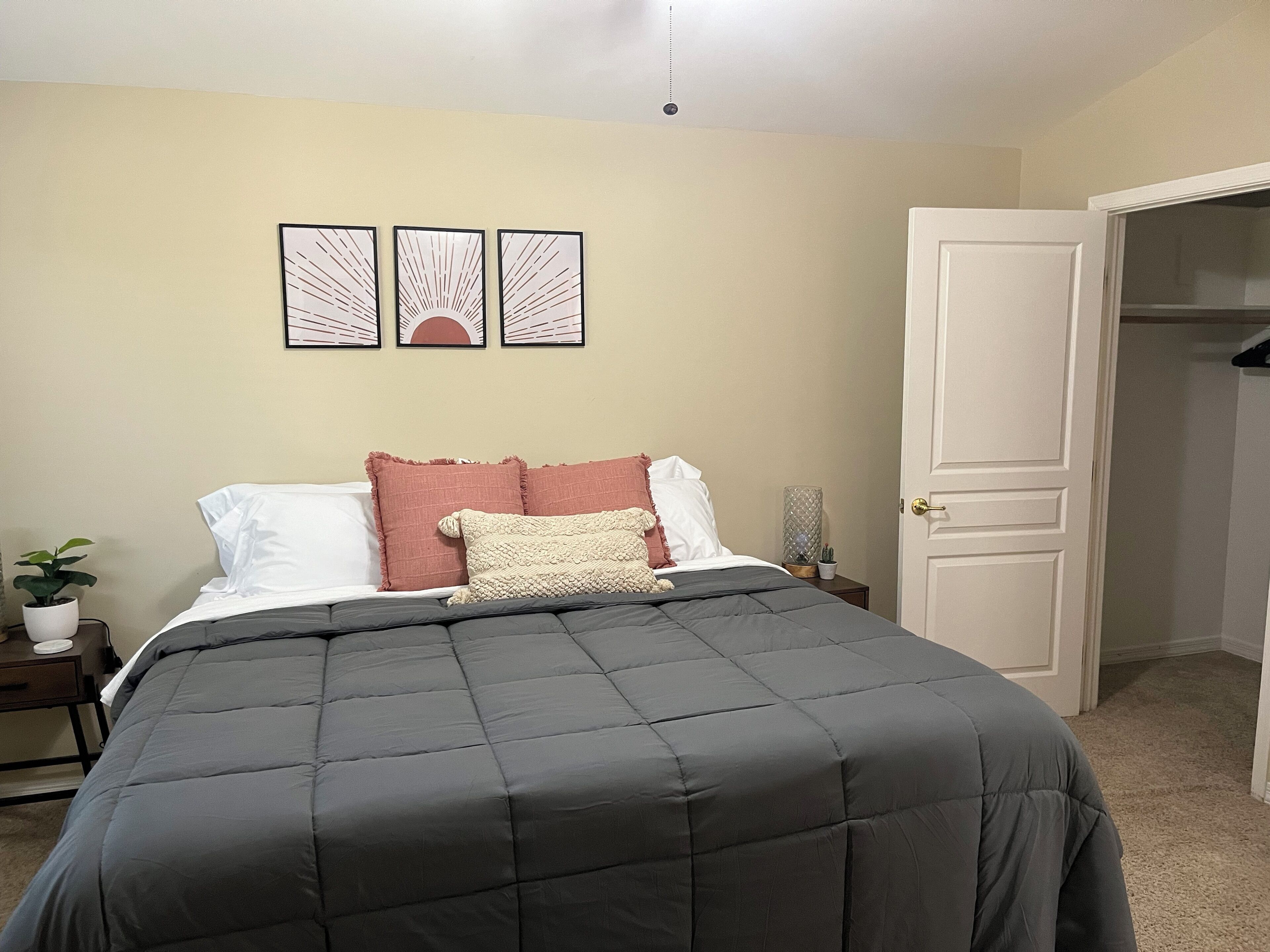 1 slaapkamer, een bureau, gratis wifi, beddengoed