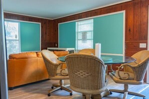 Dining - GpL 2668 3 Bedroom 2 Bath (Fort Myers)