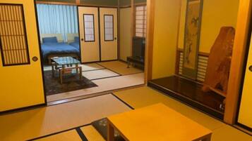 Townhome | Living area