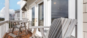 Community Kayak Launch, Ocean & Waterway Views, King & Queen Bed, Pet Friendly