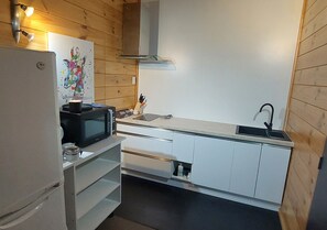 Private kitchen - Cozy modern apartment in Tongariro National Park near to all local activities (Waimarino)